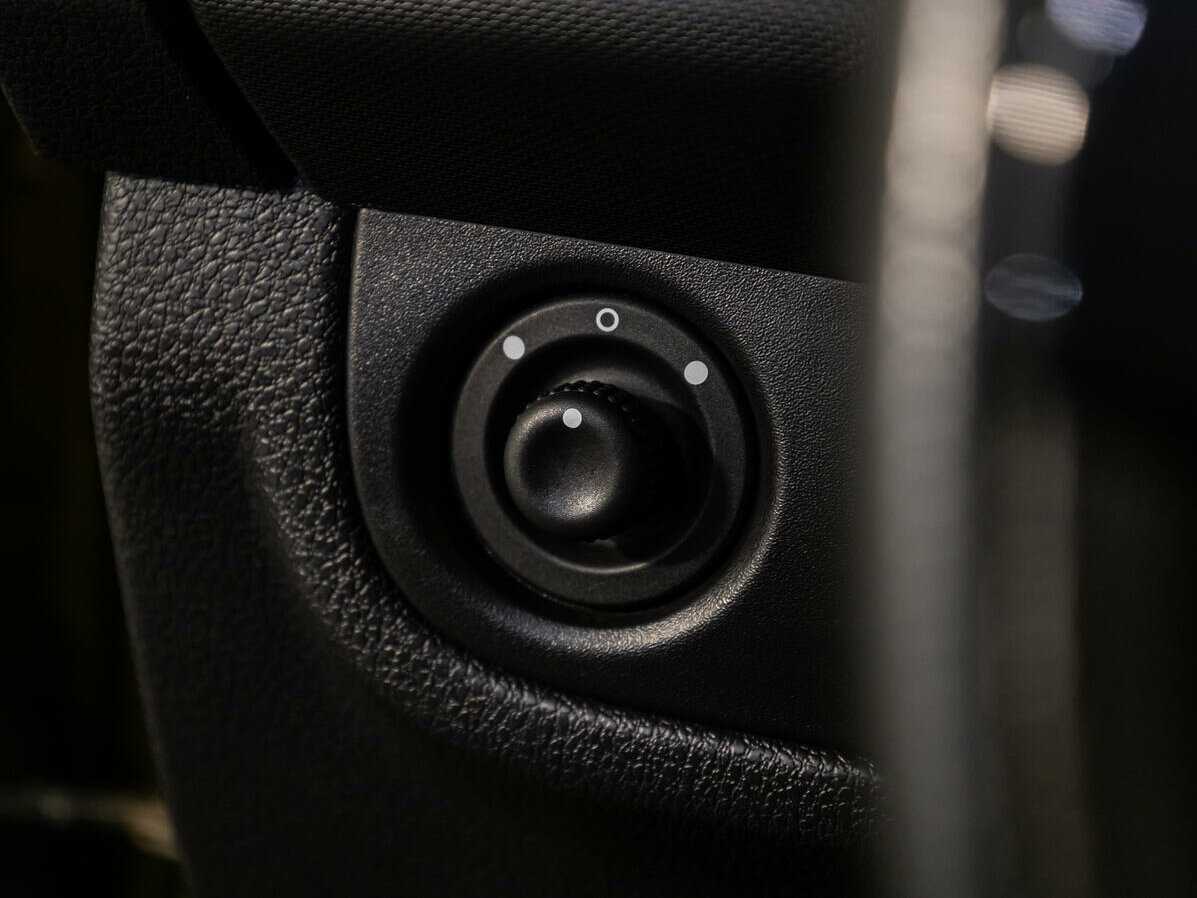 Купить Renault Sandero с пробегом. Фото: #14