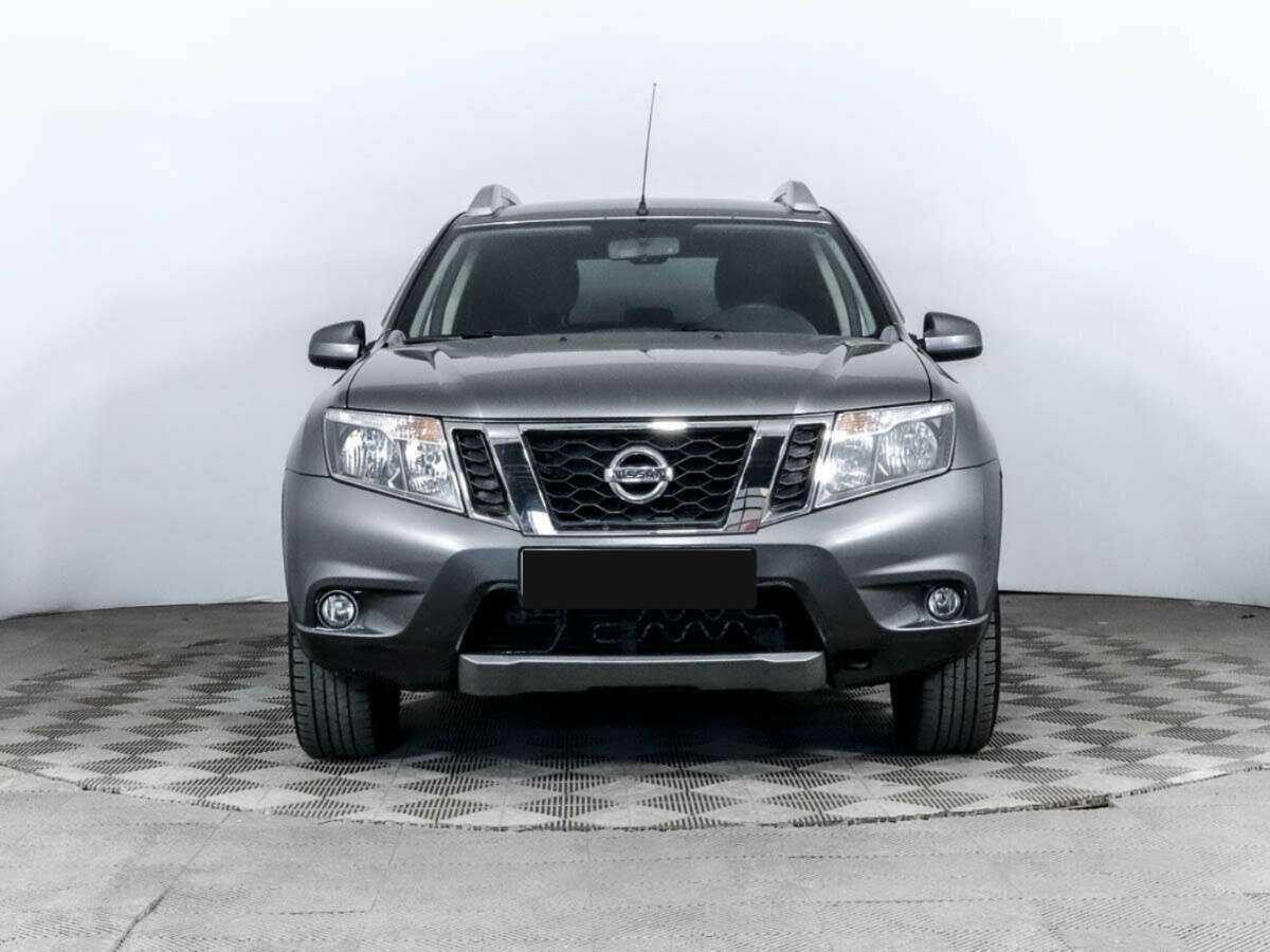 Купить Nissan Terrano с пробегом. Фото: #1