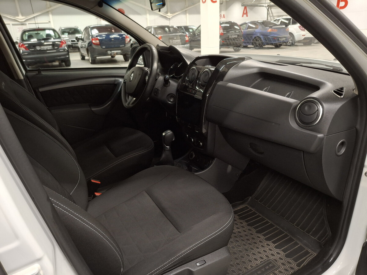 Купить Renault Duster с пробегом. Фото: #10