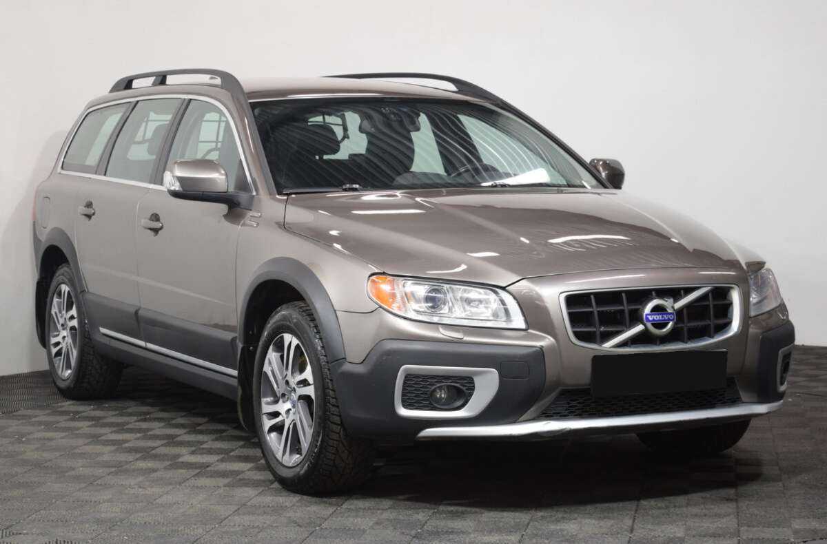 Купить Volvo XC70 с пробегом. Фото: #2