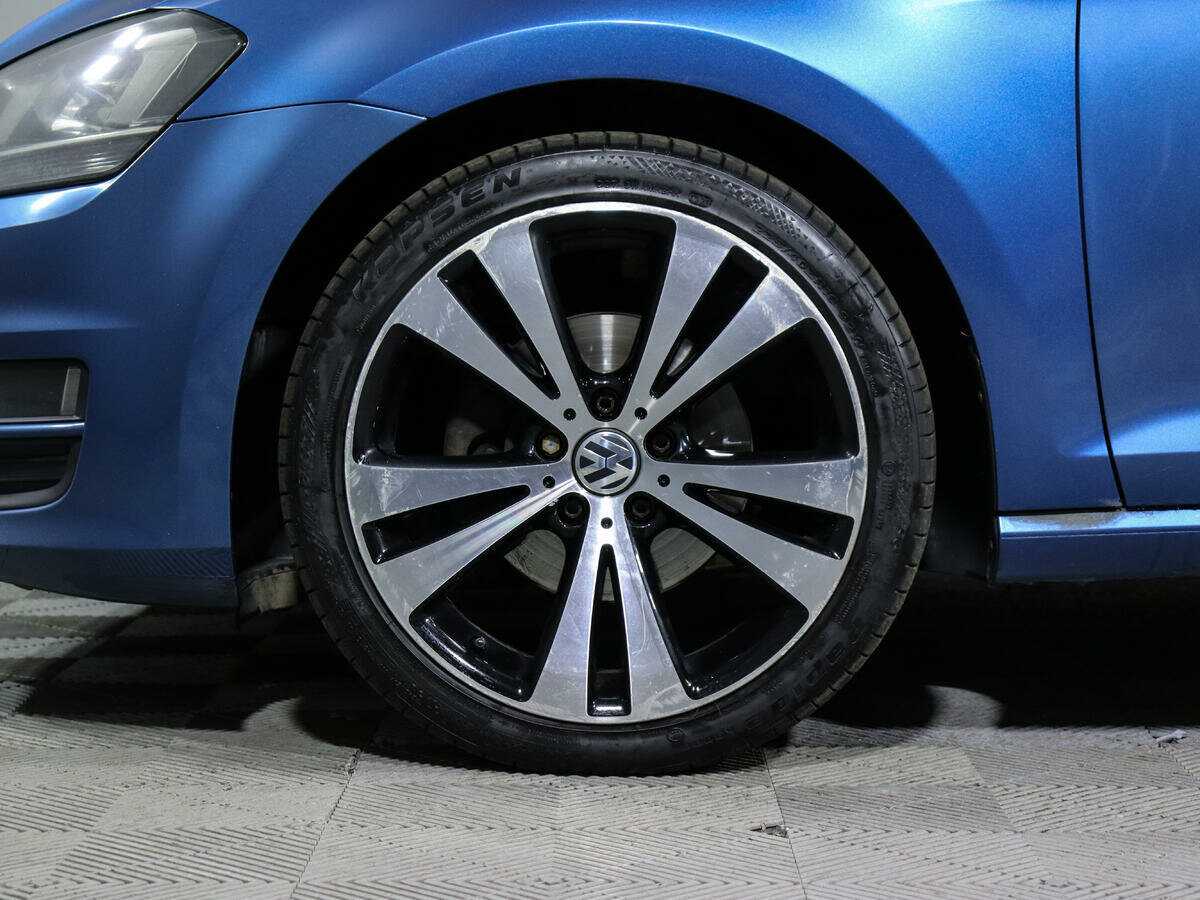 Купить Volkswagen Golf с пробегом. Фото: #14