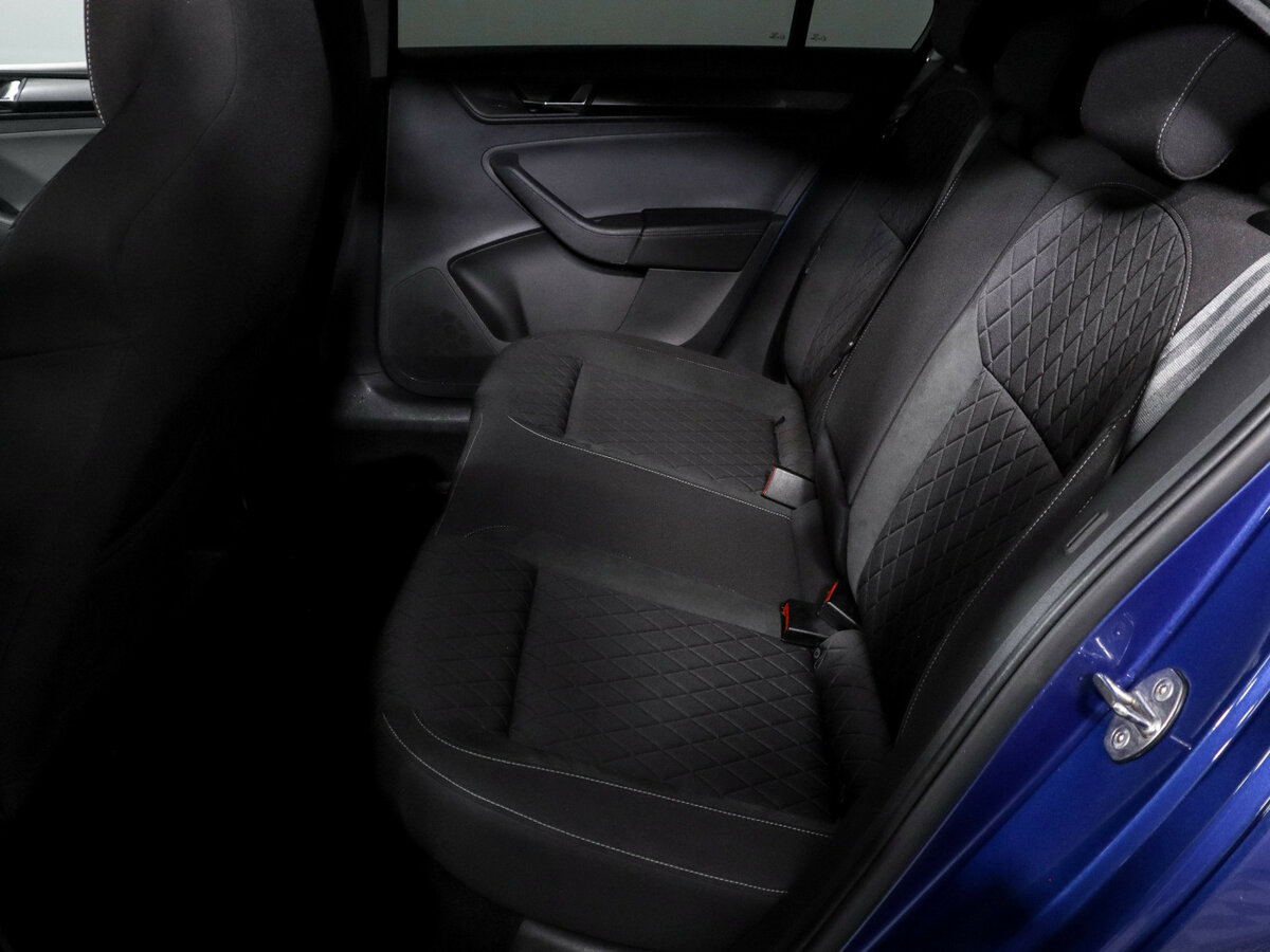Купить Skoda Rapid с пробегом. Фото: #7
