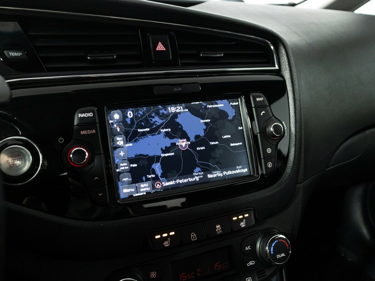 Купить Kia Ceed с пробегом. Фото: #14