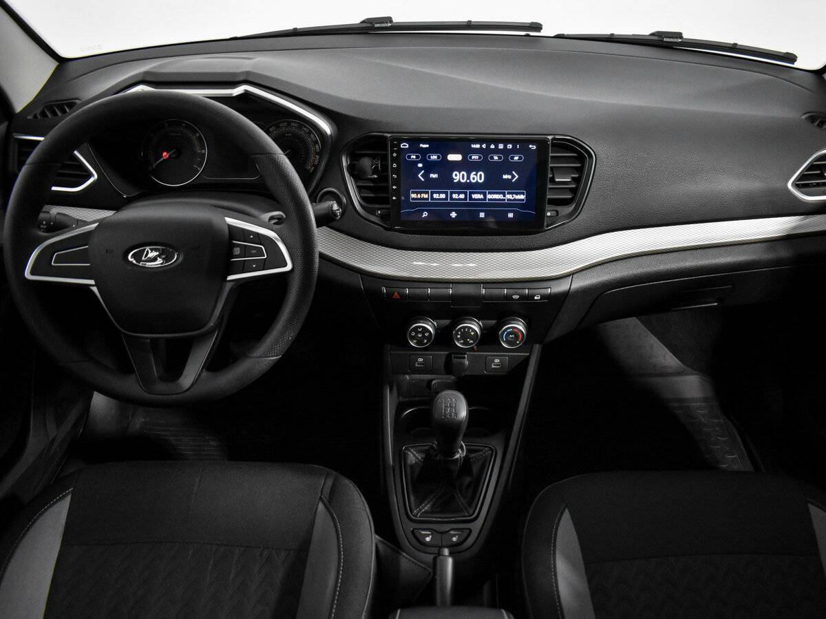 Купить Lada (ВАЗ) Vesta с пробегом. Фото: #11