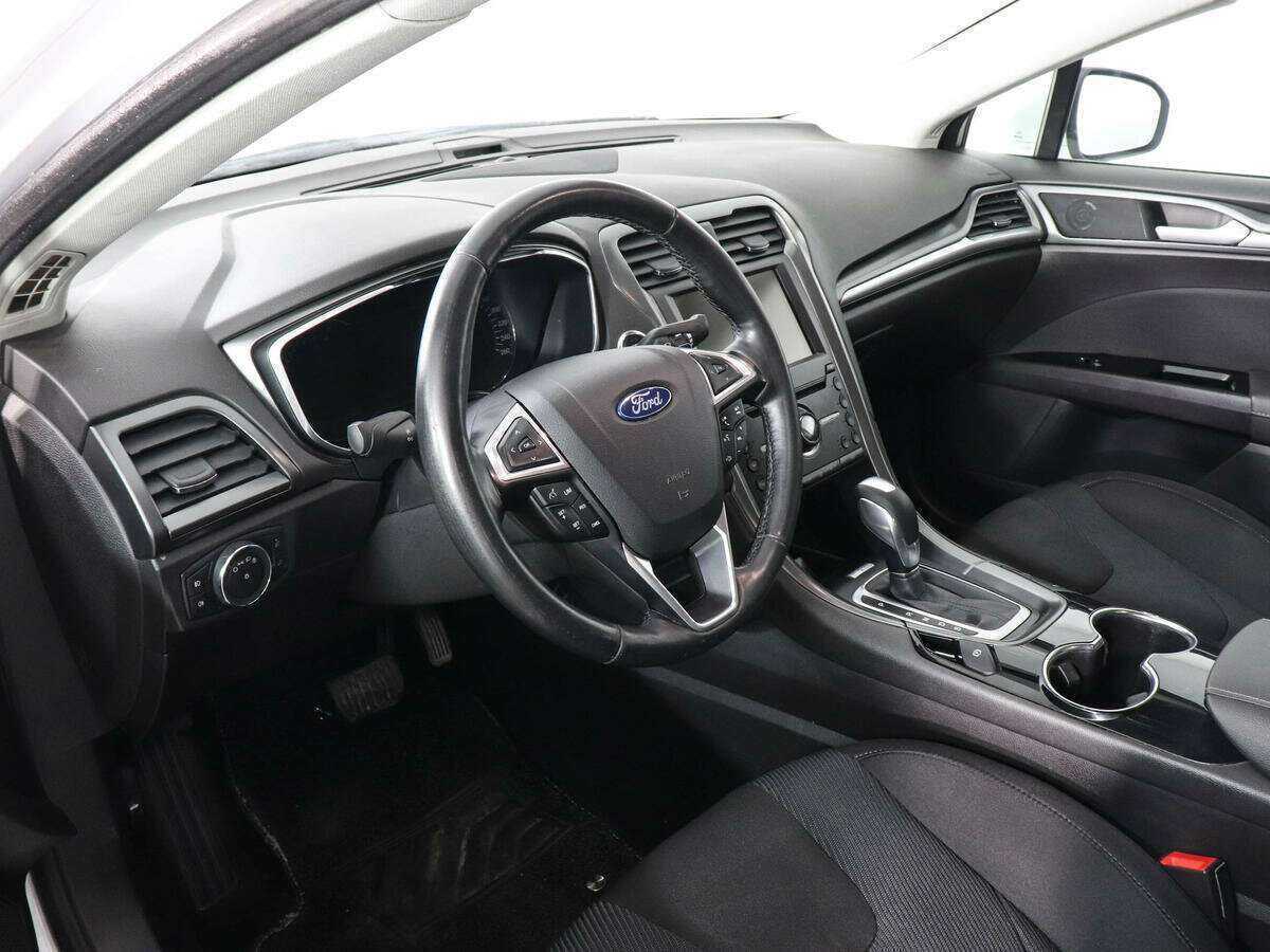 Купить Ford Mondeo с пробегом. Фото: #7