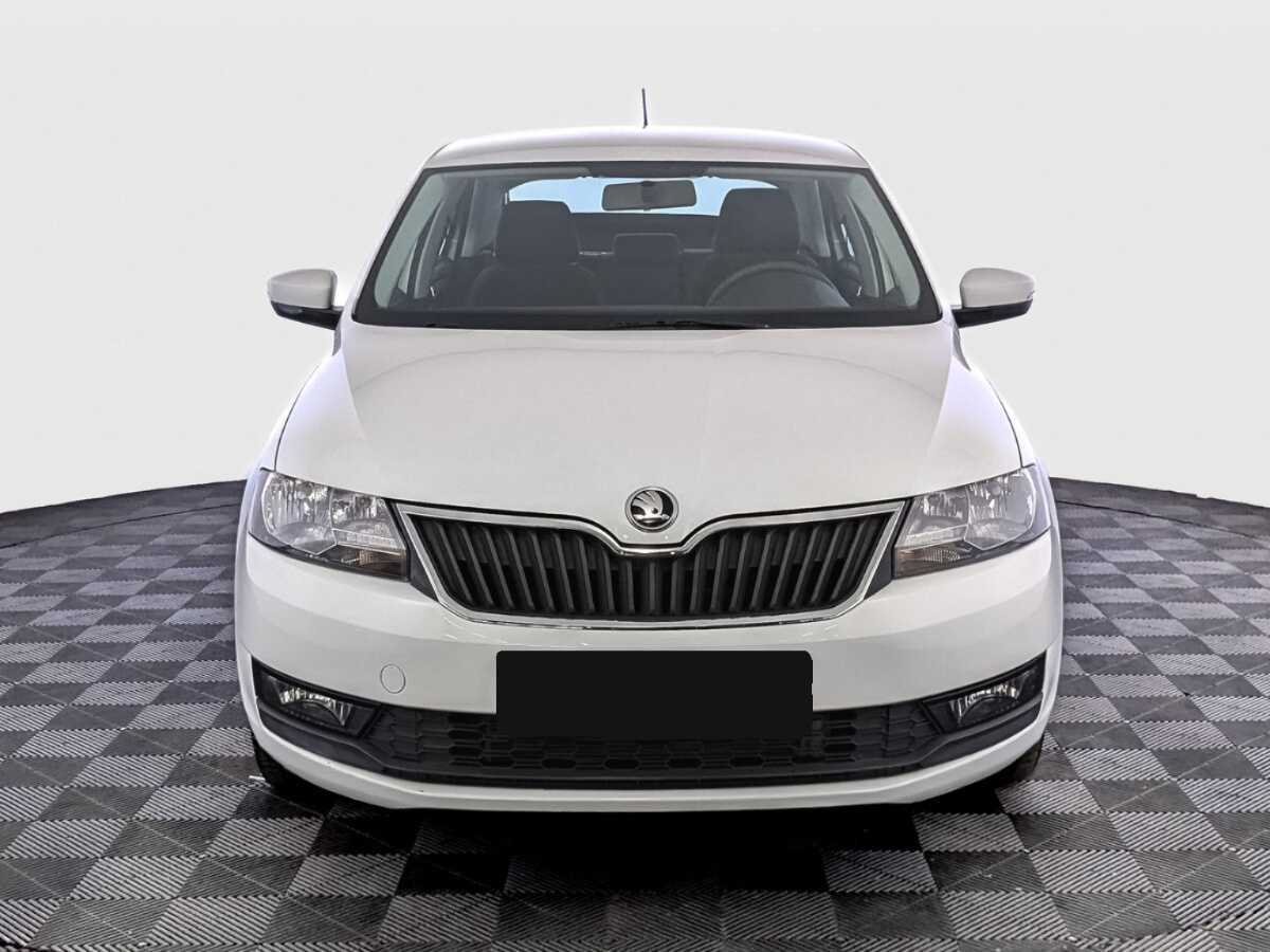 Купить Skoda Rapid с пробегом. Фото: #1