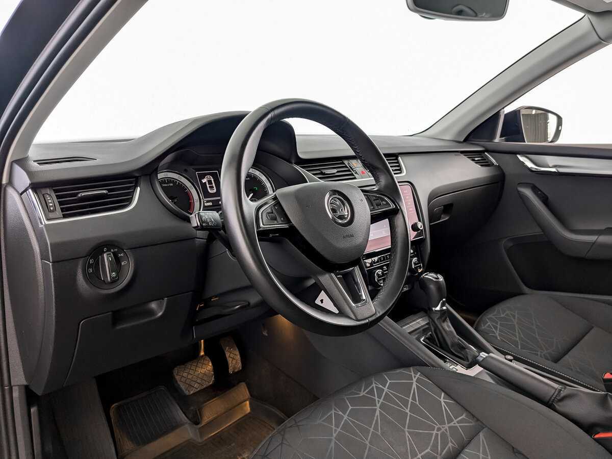Купить Skoda Octavia с пробегом. Фото: #13