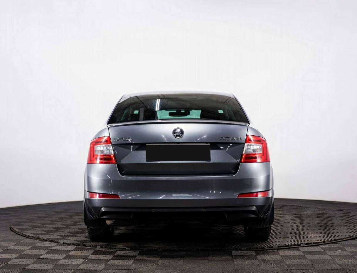 Купить Skoda Octavia с пробегом. Фото: #4