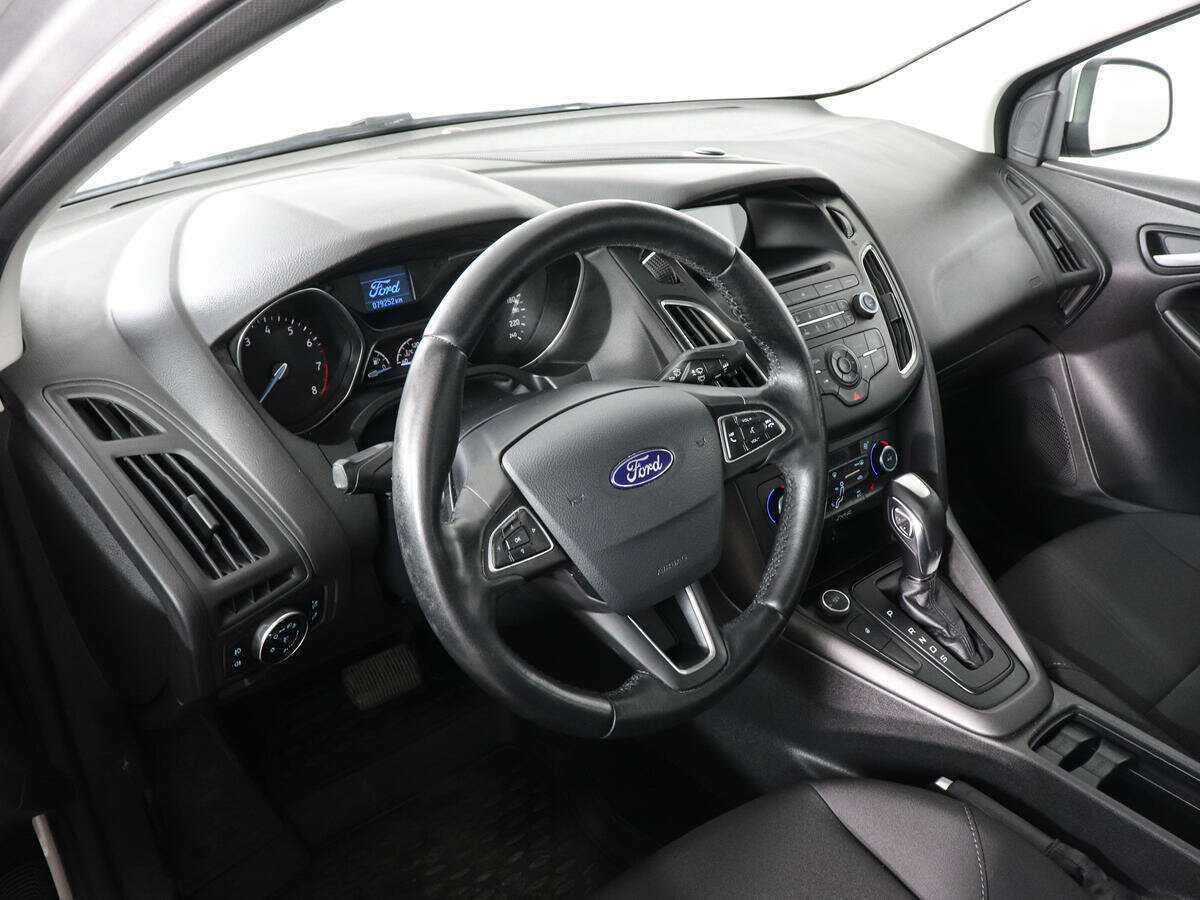 Купить Ford Focus с пробегом. Фото: #6