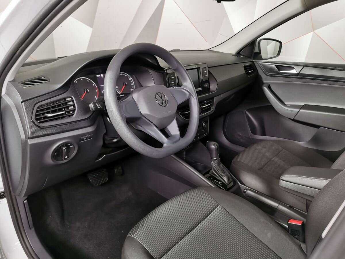 Купить Volkswagen Polo с пробегом. Фото: #13