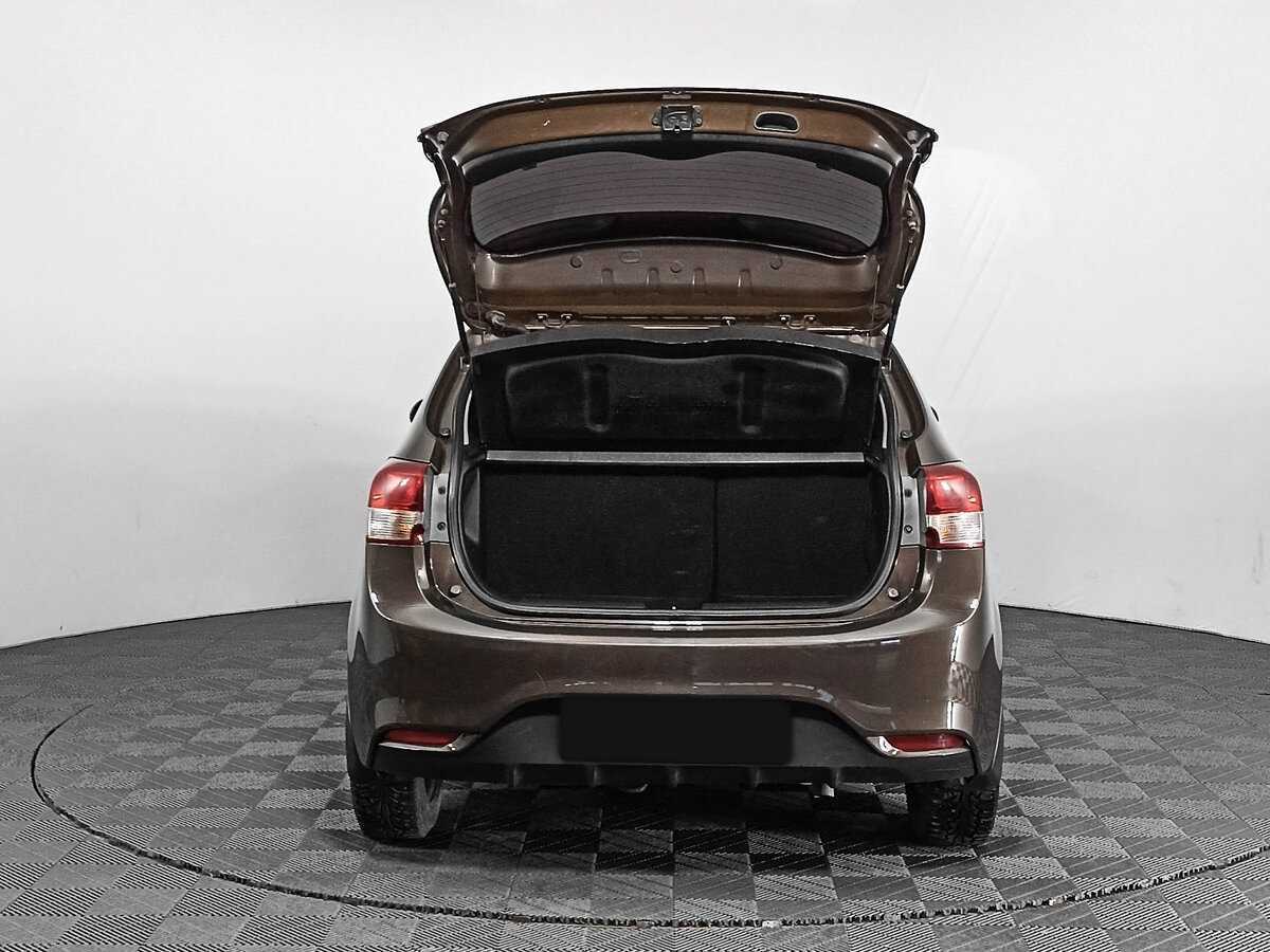 Купить Kia Rio с пробегом. Фото: #9