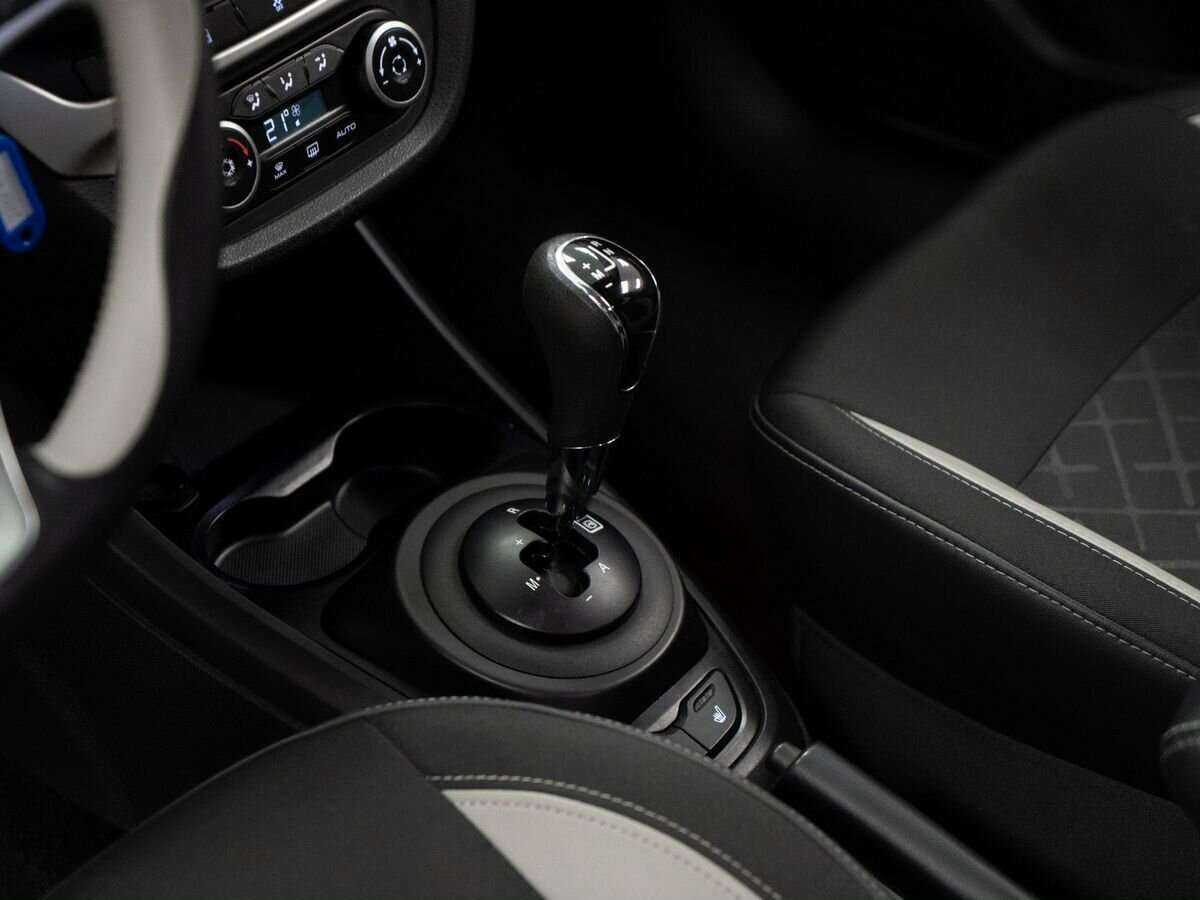 Купить Lada (ВАЗ) Vesta с пробегом. Фото: #10