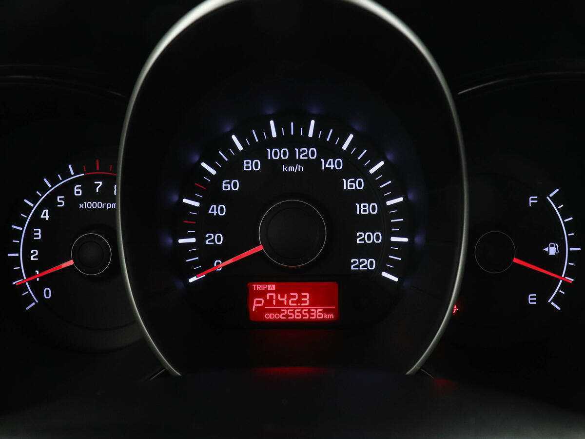 Купить Kia Rio с пробегом. Фото: #10