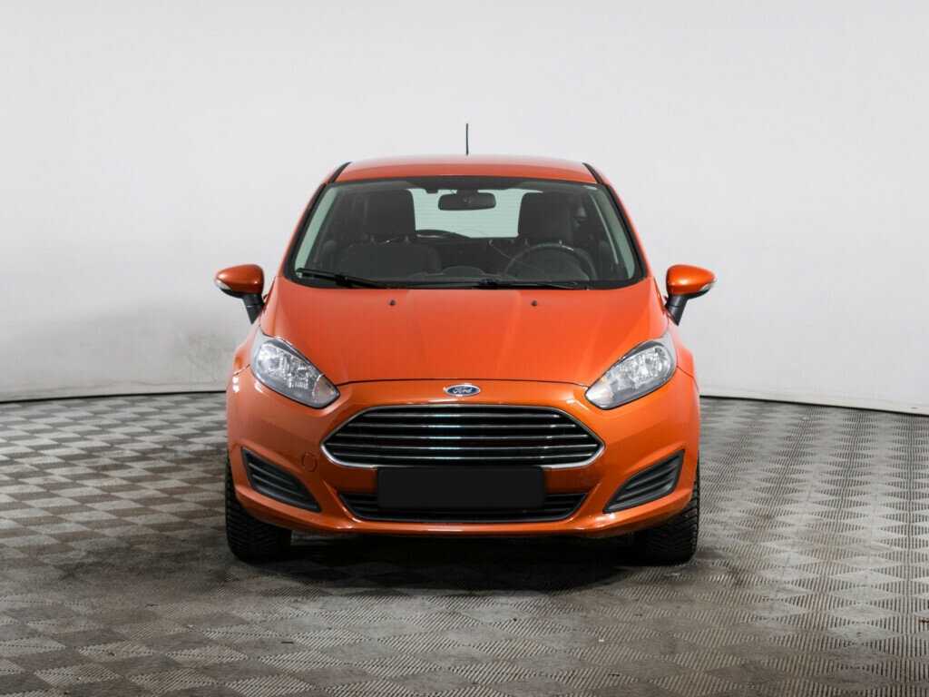 Купить Ford Fiesta с пробегом. Фото: #1