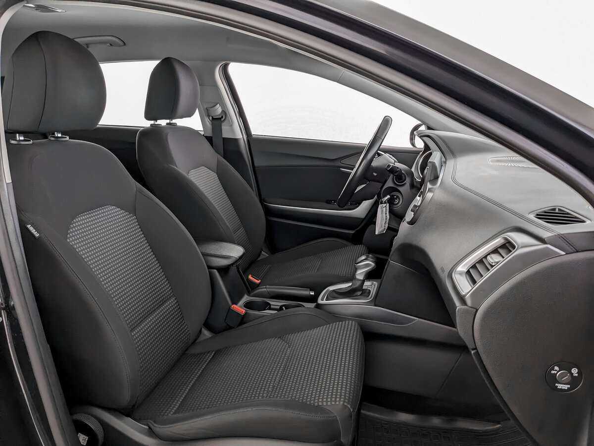 Купить Kia Ceed с пробегом. Фото: #18
