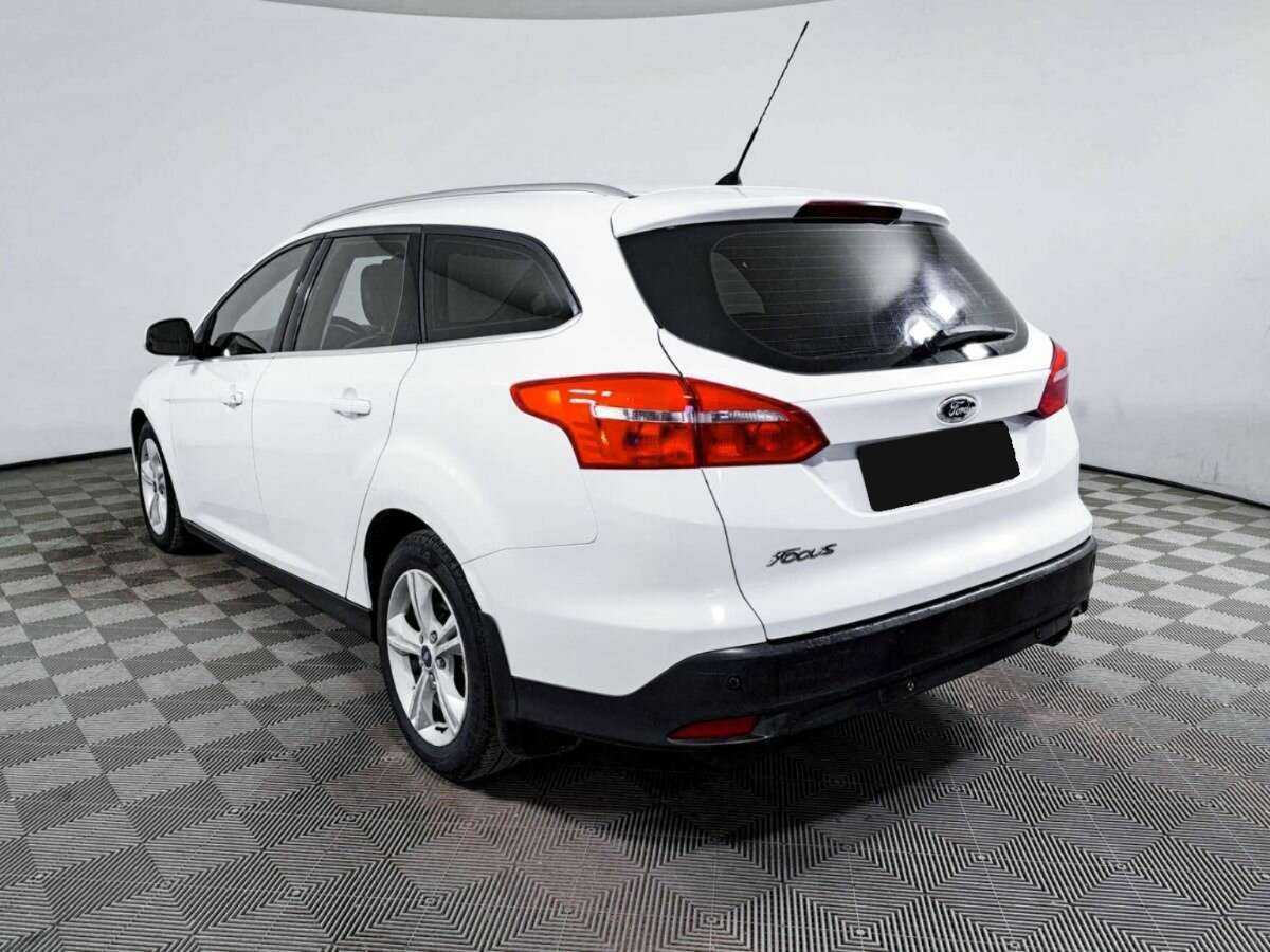 Купить Ford Focus с пробегом. Фото: #5