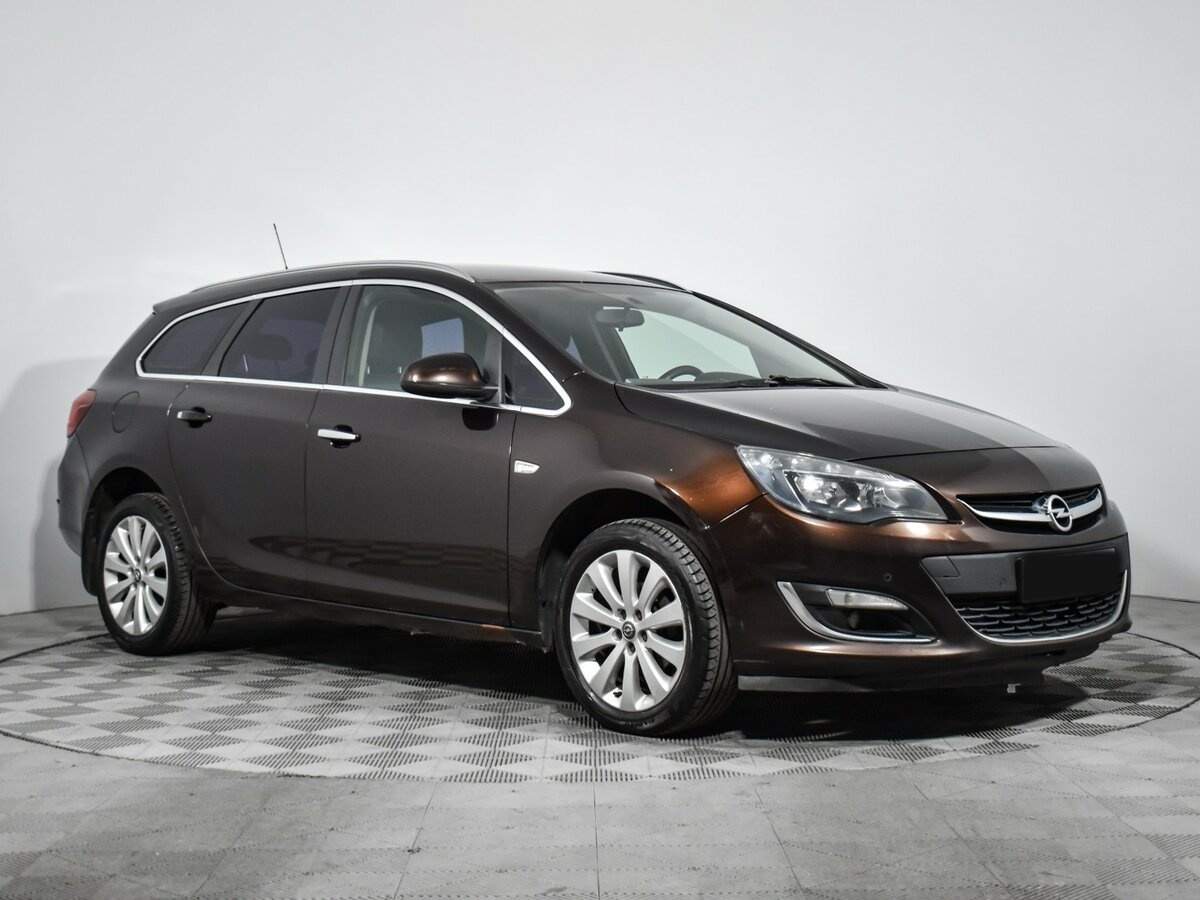 Купить Opel Astra с пробегом. Фото: #2