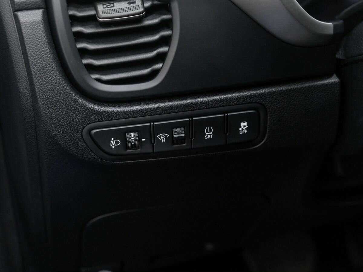 Купить Kia Rio с пробегом. Фото: #17