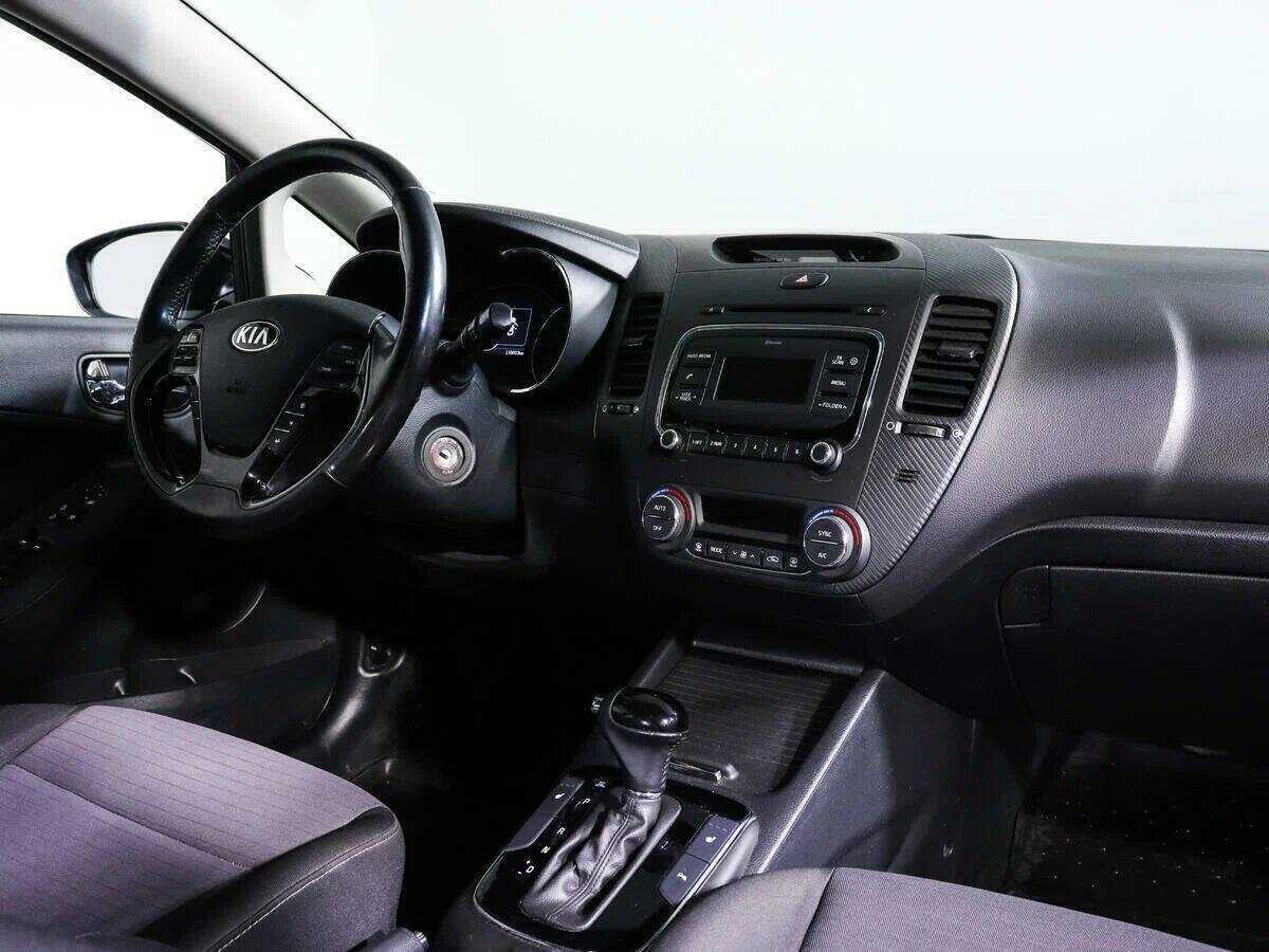 Купить Kia Cerato с пробегом. Фото: #8