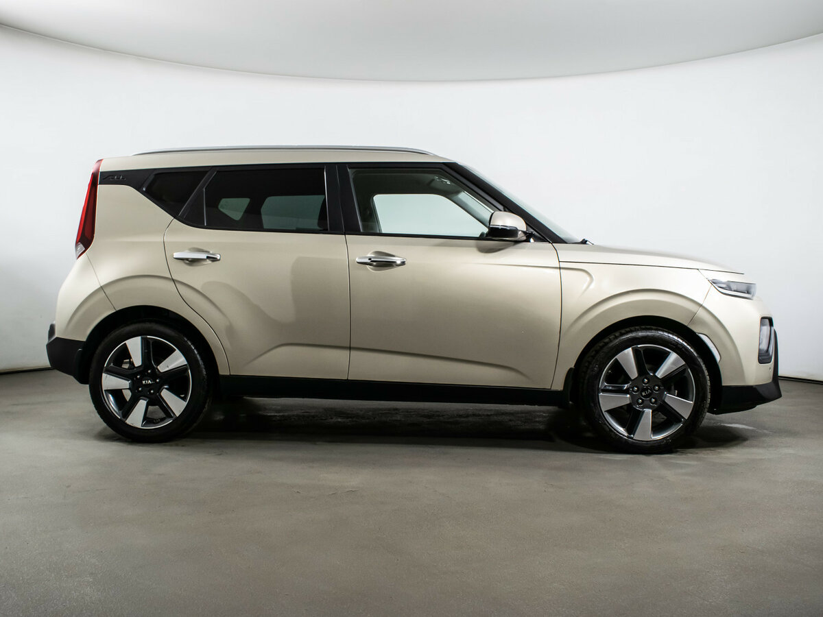 Купить Kia Soul с пробегом. Фото: #3