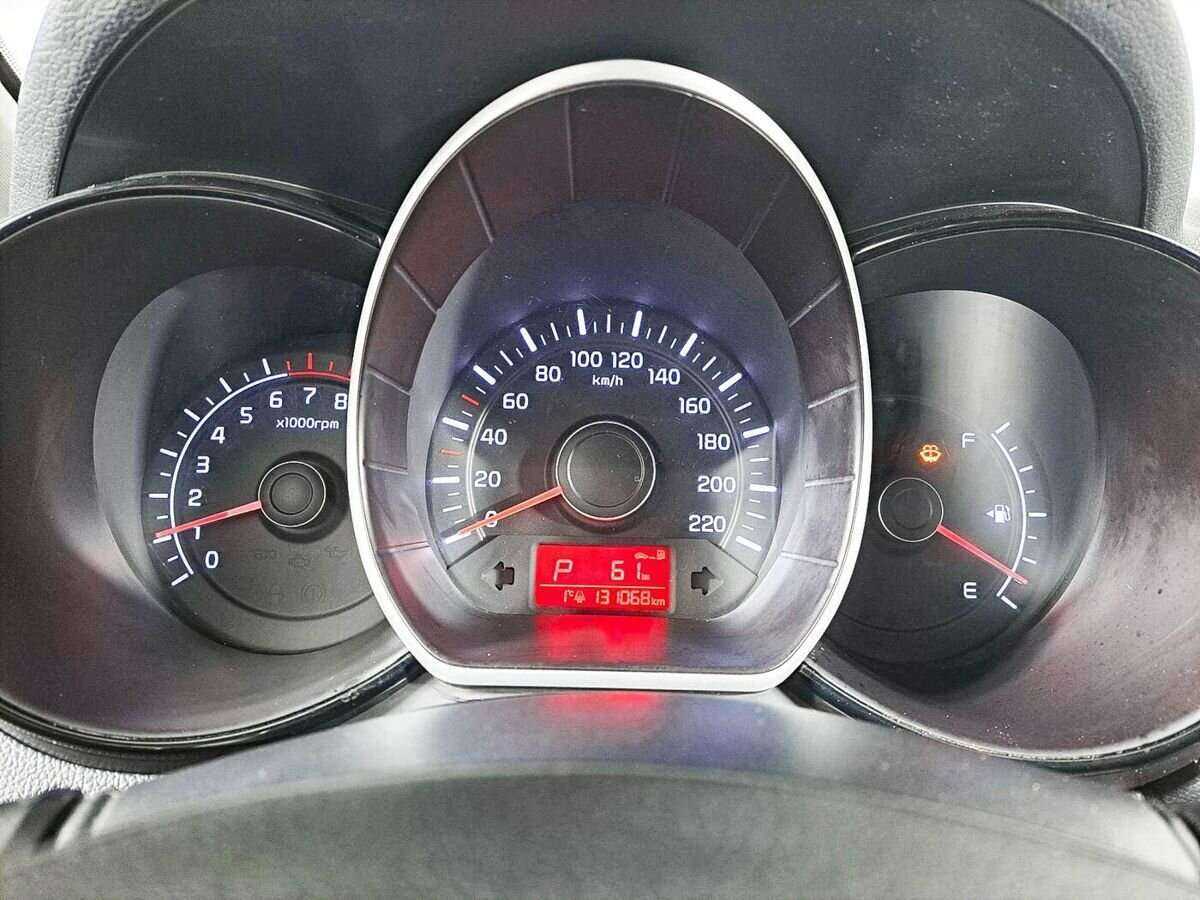 Купить Kia Rio с пробегом. Фото: #10