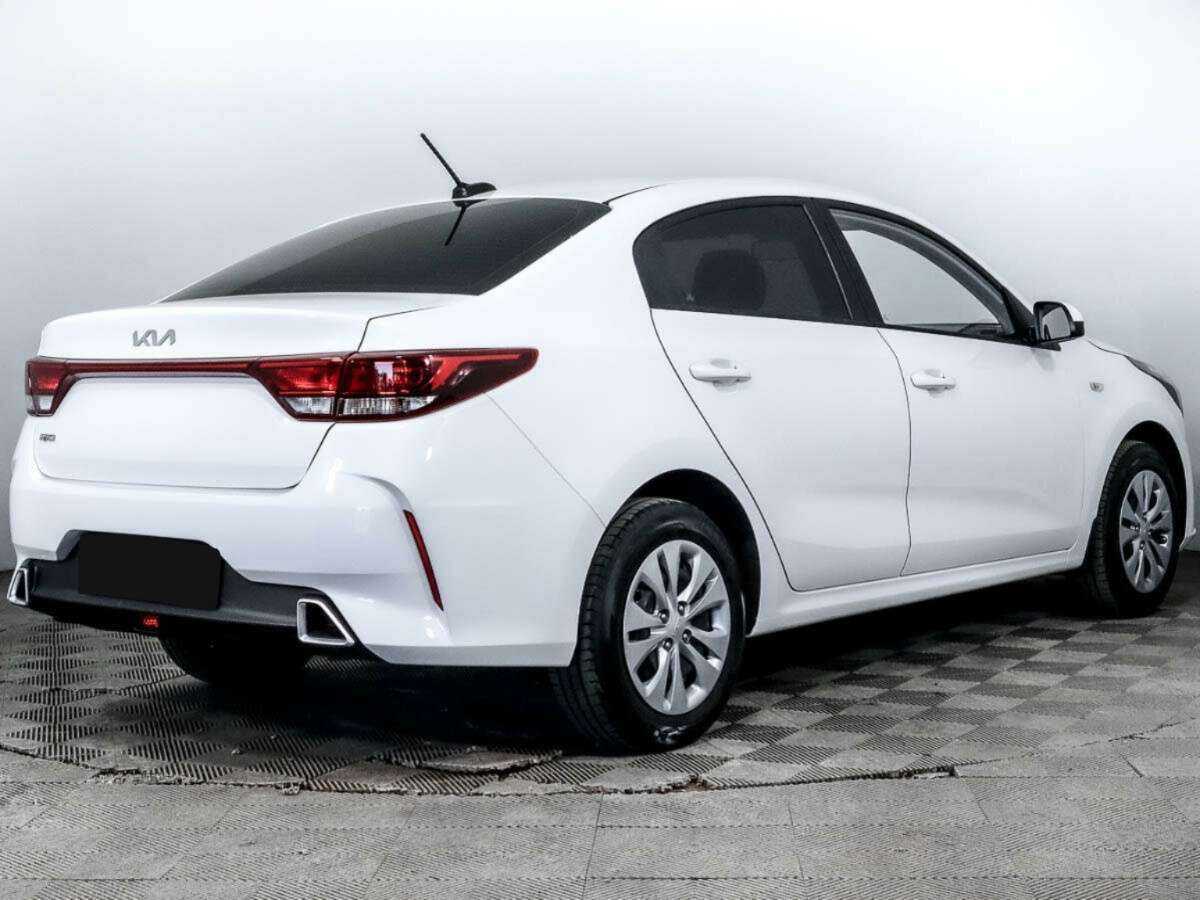 Купить Kia Rio с пробегом. Фото: #3