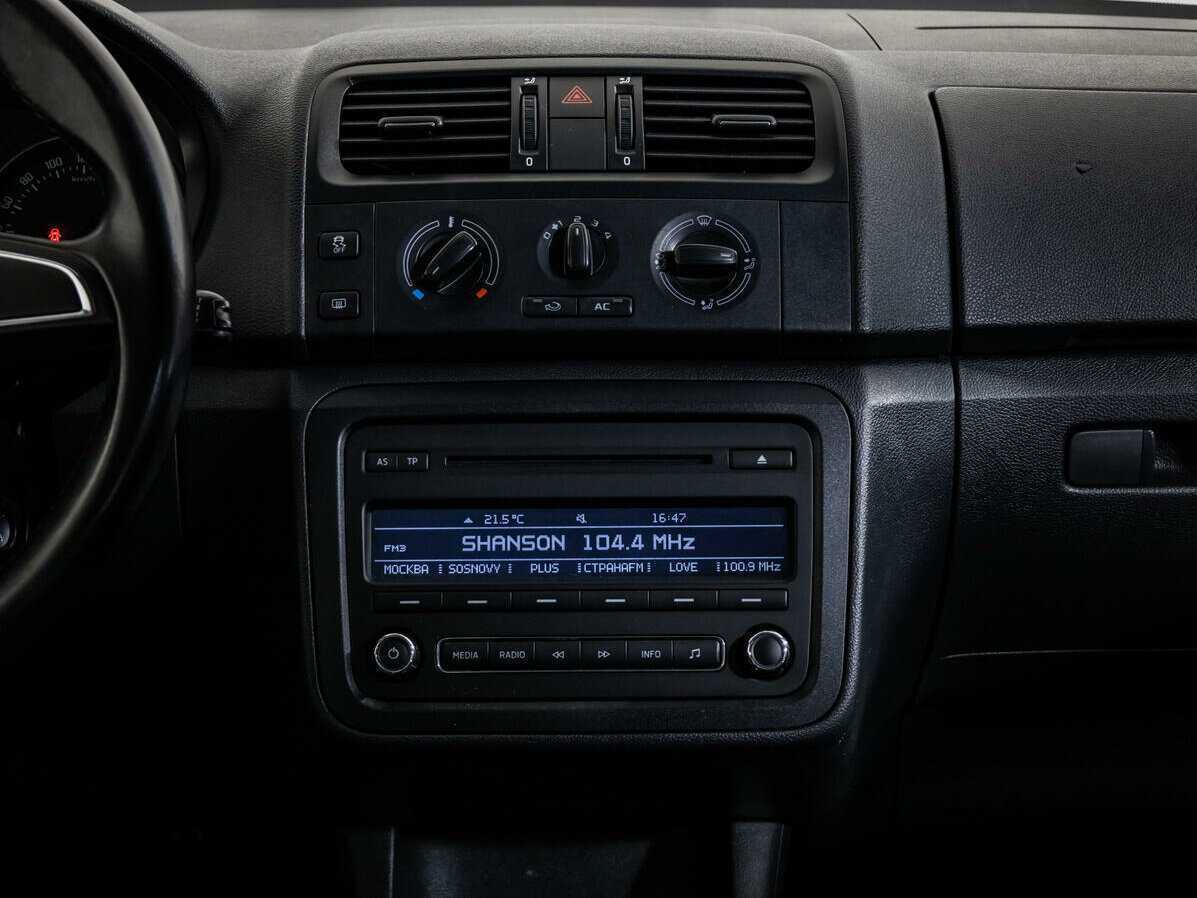 Купить Skoda Fabia с пробегом. Фото: #13