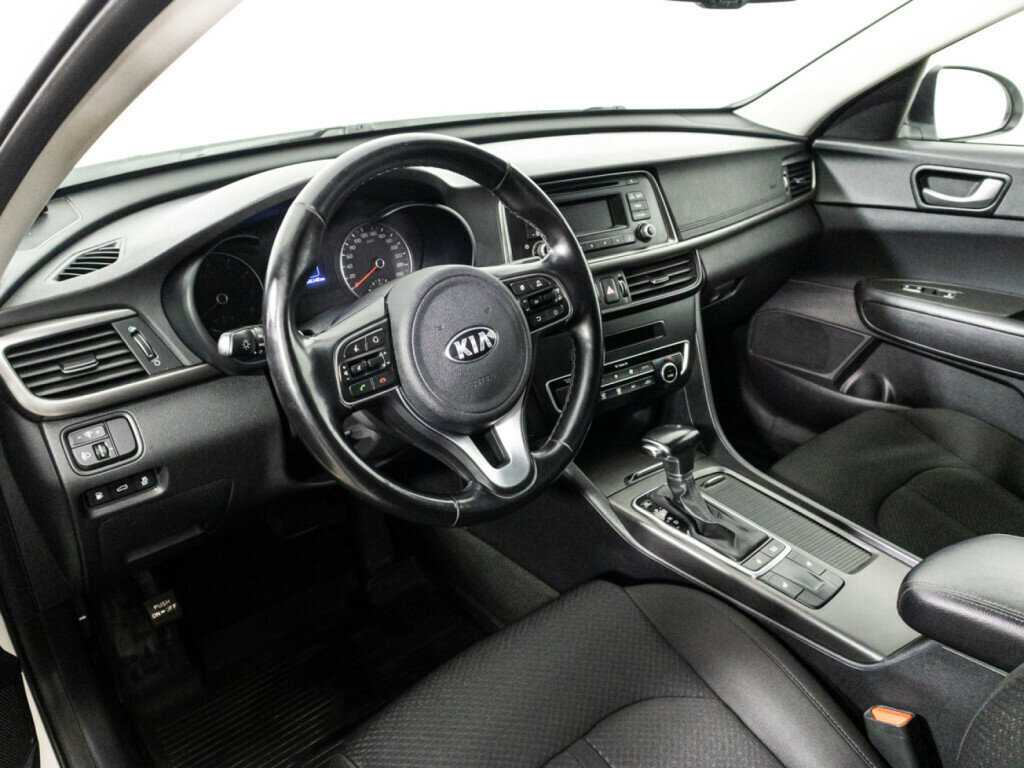 Купить Kia Optima с пробегом. Фото: #10
