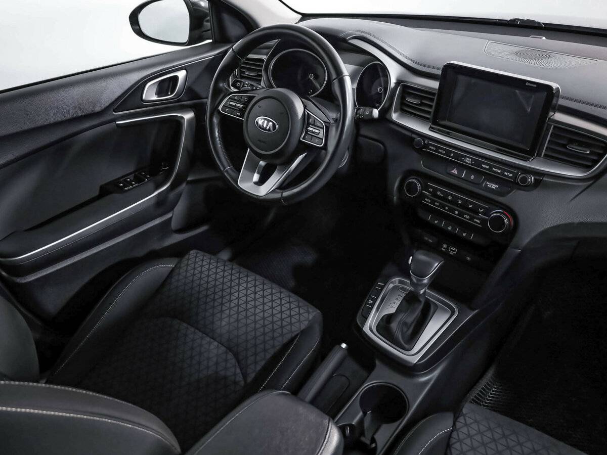 Купить Kia Ceed с пробегом. Фото: #6