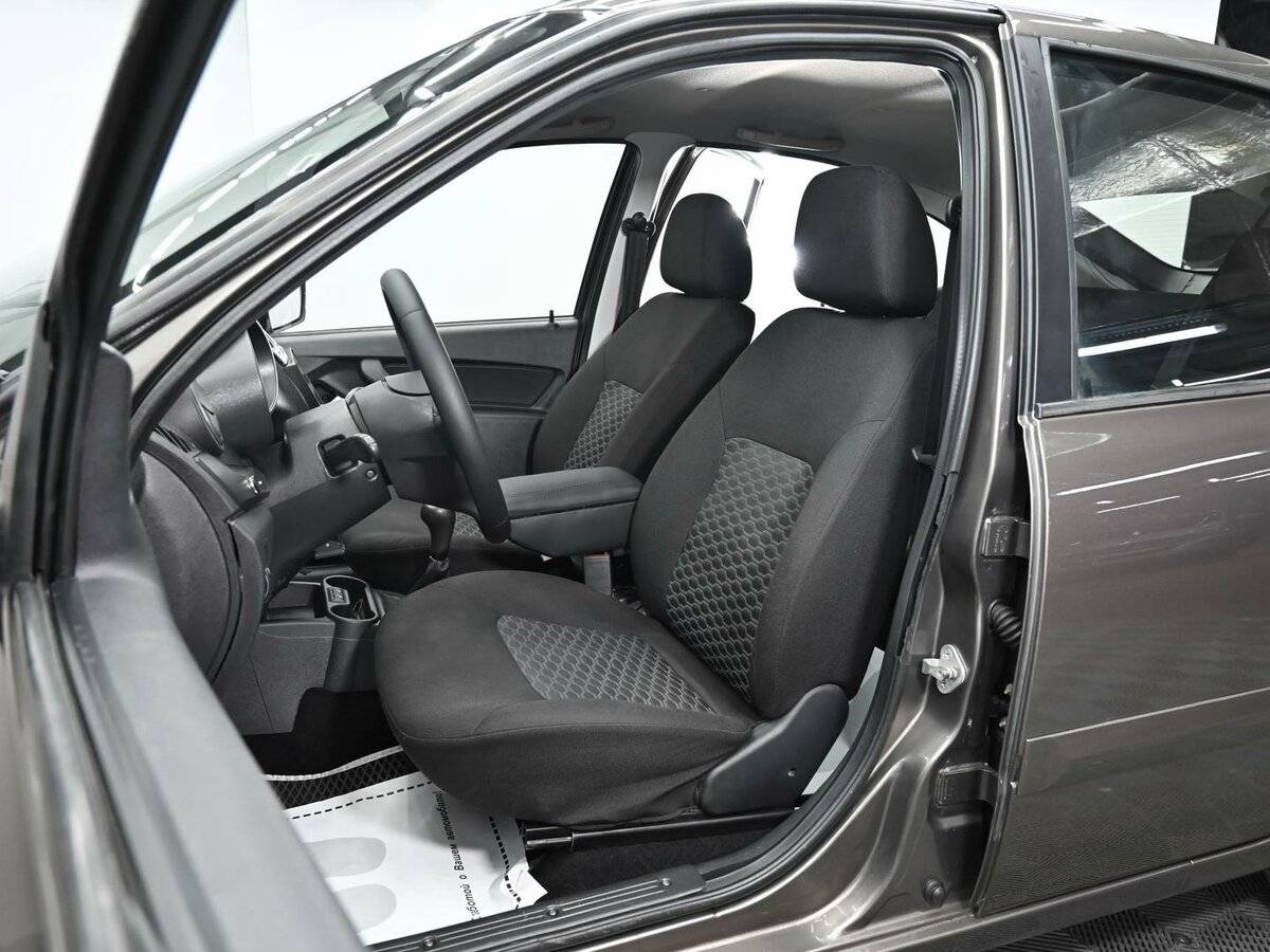 Купить Lada (ВАЗ) Granta с пробегом. Фото: #5