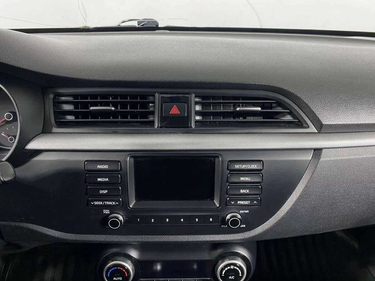 Купить Kia Rio с пробегом. Фото: #10