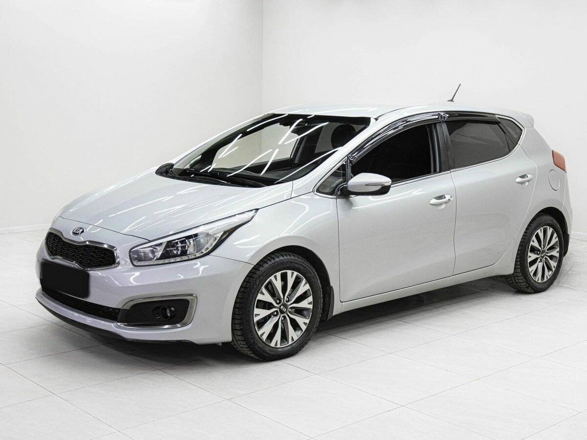 Купить Kia Ceed с пробегом. Фото: #0