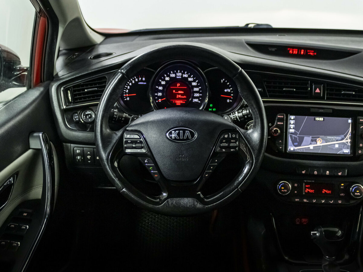 Купить Kia Ceed с пробегом. Фото: #10