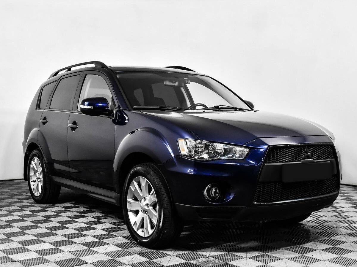 Купить Mitsubishi Outlander с пробегом. Фото: #2