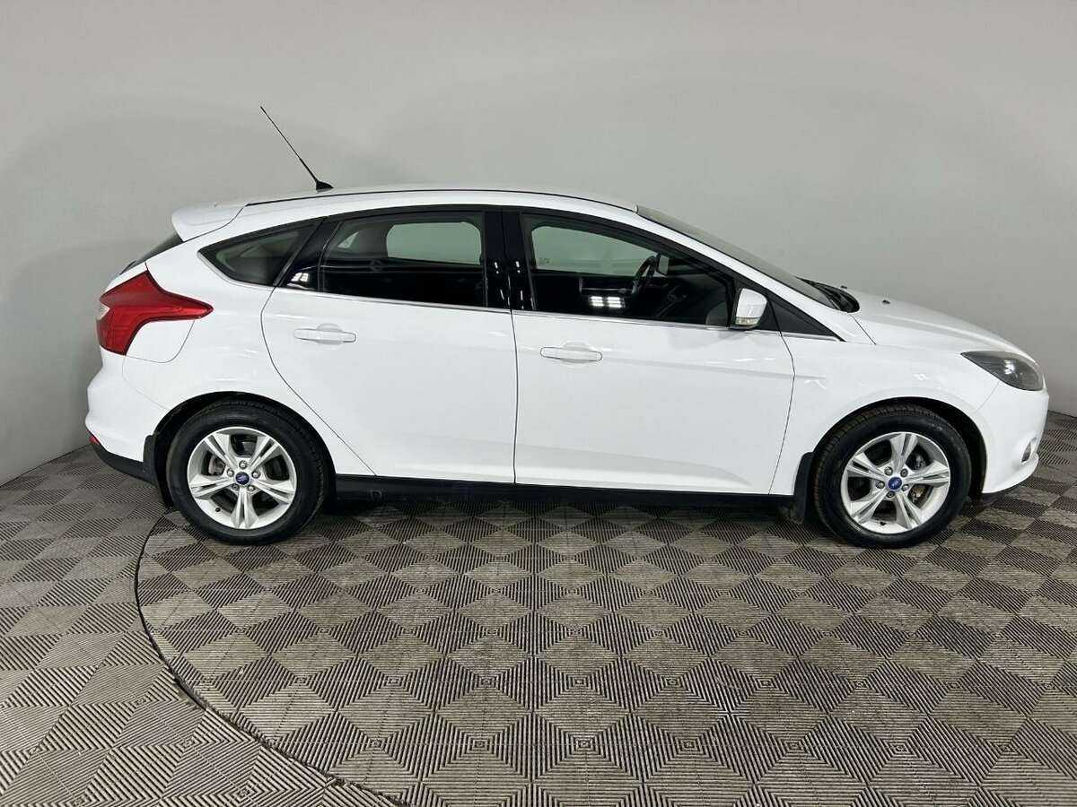 Купить Ford Focus с пробегом. Фото: #3