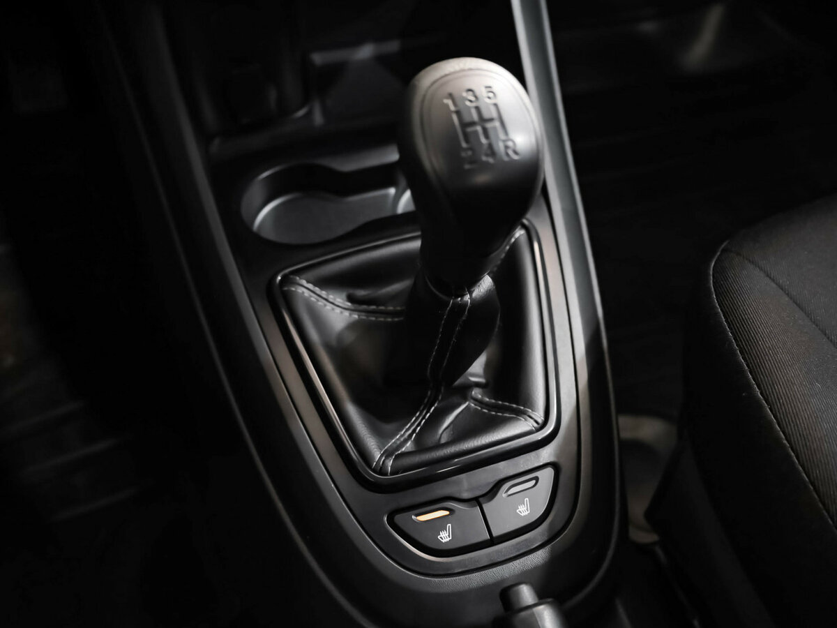 Купить Lada (ВАЗ) Vesta с пробегом. Фото: #14