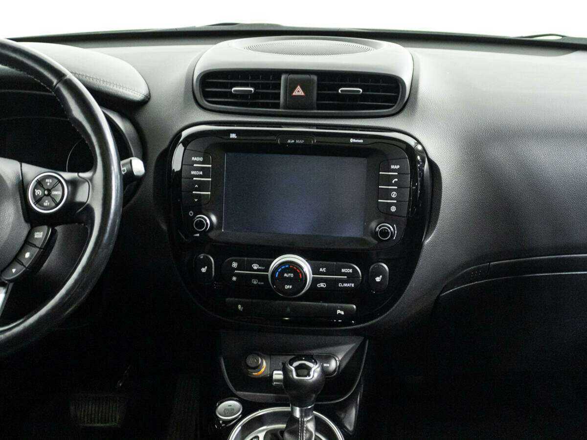 Купить Kia Soul с пробегом. Фото: #13