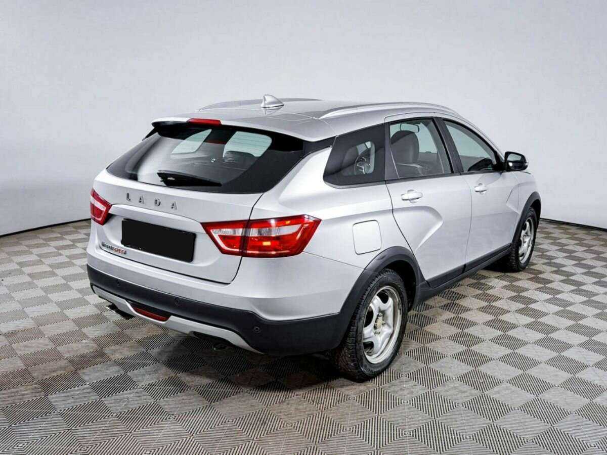 Купить Lada (ВАЗ) Vesta с пробегом. Фото: #3