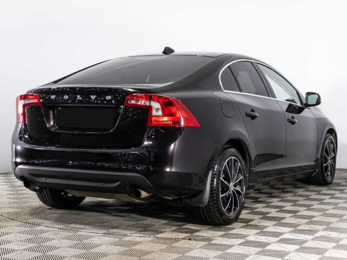 Купить Volvo S60 с пробегом. Фото: #4