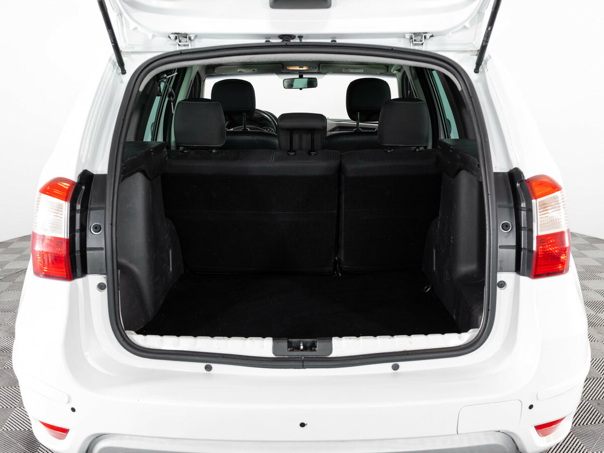 Купить Nissan Terrano с пробегом. Фото: #12