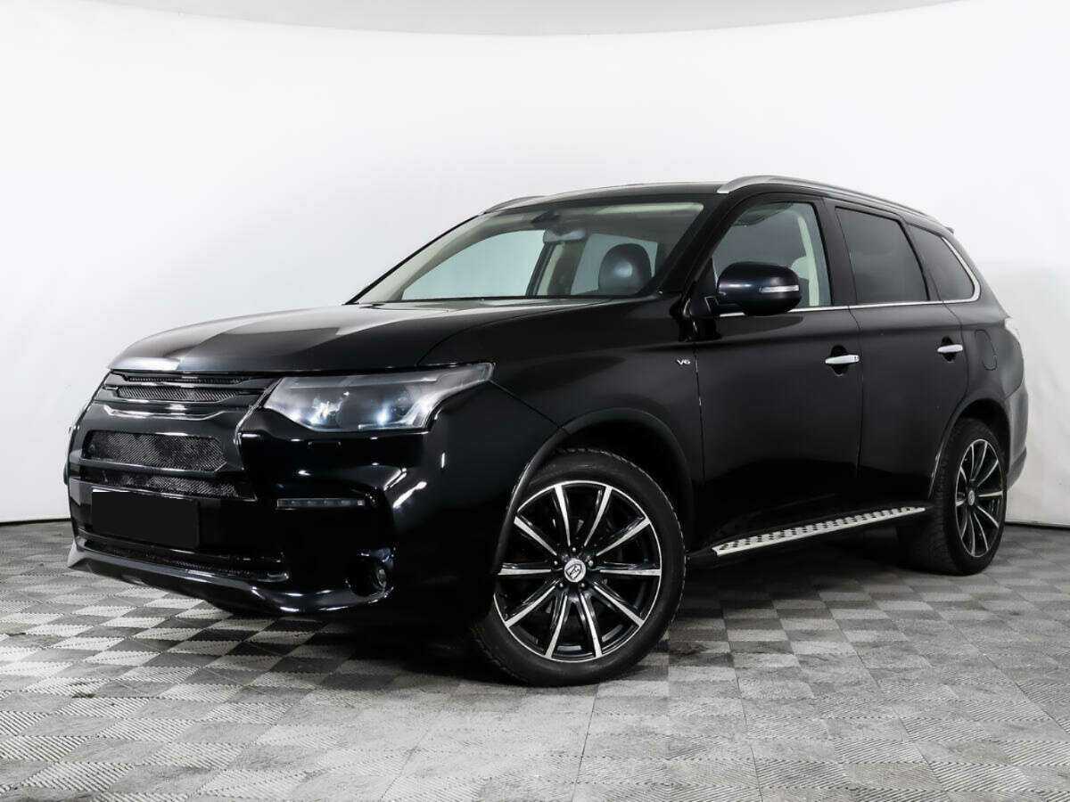 Купить Mitsubishi Outlander с пробегом. Посмотреть фото