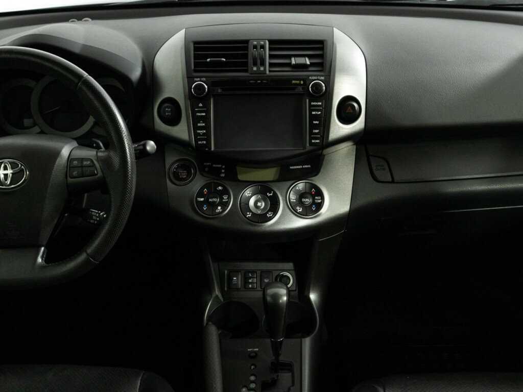 Купить Toyota RAV4 с пробегом. Фото: #13