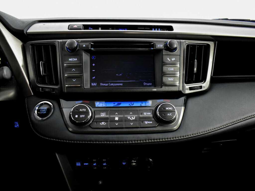 Купить Toyota RAV4 с пробегом. Фото: #13