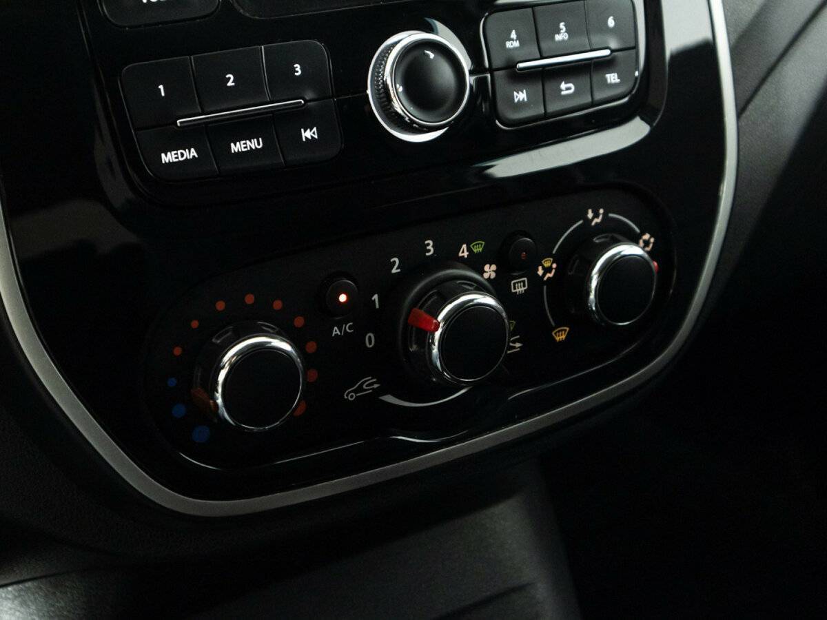 Купить Renault Kaptur с пробегом. Фото: #14