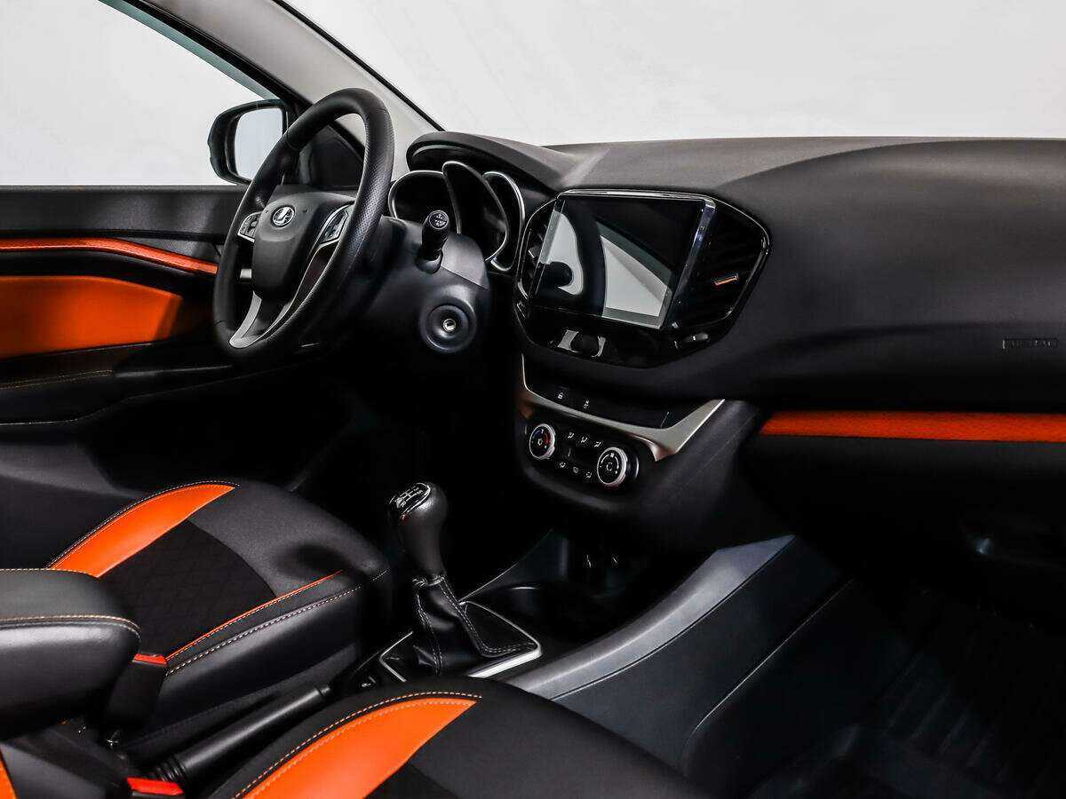 Купить Lada (ВАЗ) Vesta с пробегом. Фото: #7