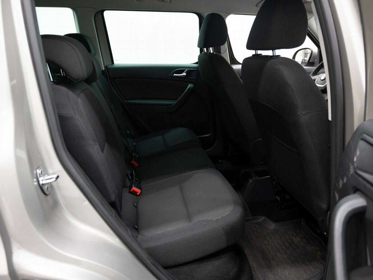 Купить Skoda Yeti с пробегом. Фото: #9