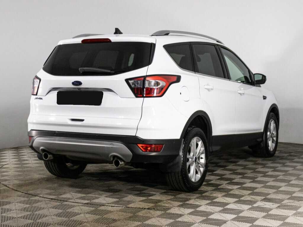Купить Ford Kuga с пробегом. Фото: #4