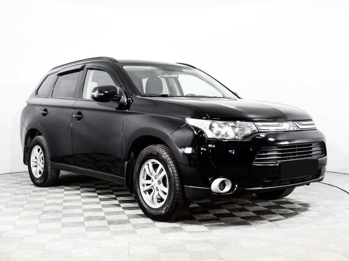 Купить Mitsubishi Outlander с пробегом. Фото: #2