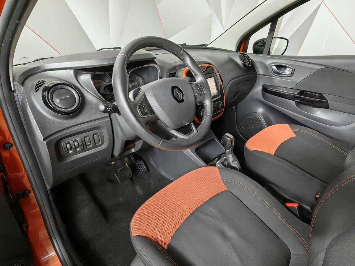 Купить Renault Kaptur с пробегом. Фото: #14