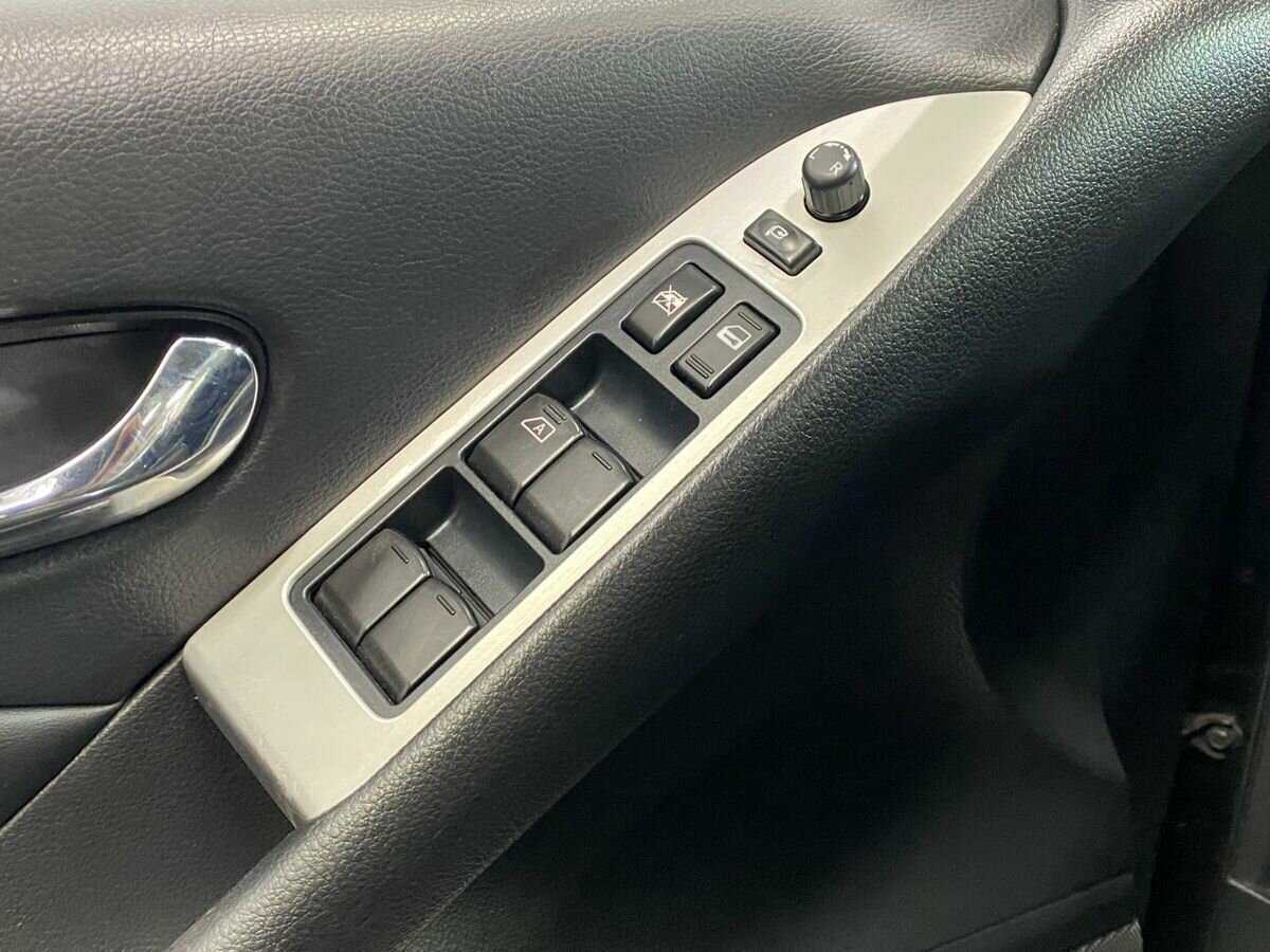 Купить Nissan Murano с пробегом. Фото: #17